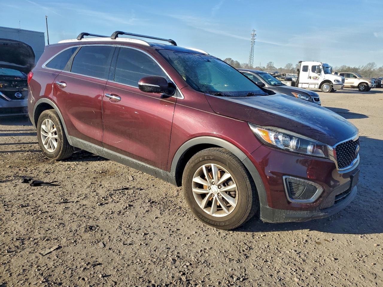 2016 KIA SORENTO LX photo 4