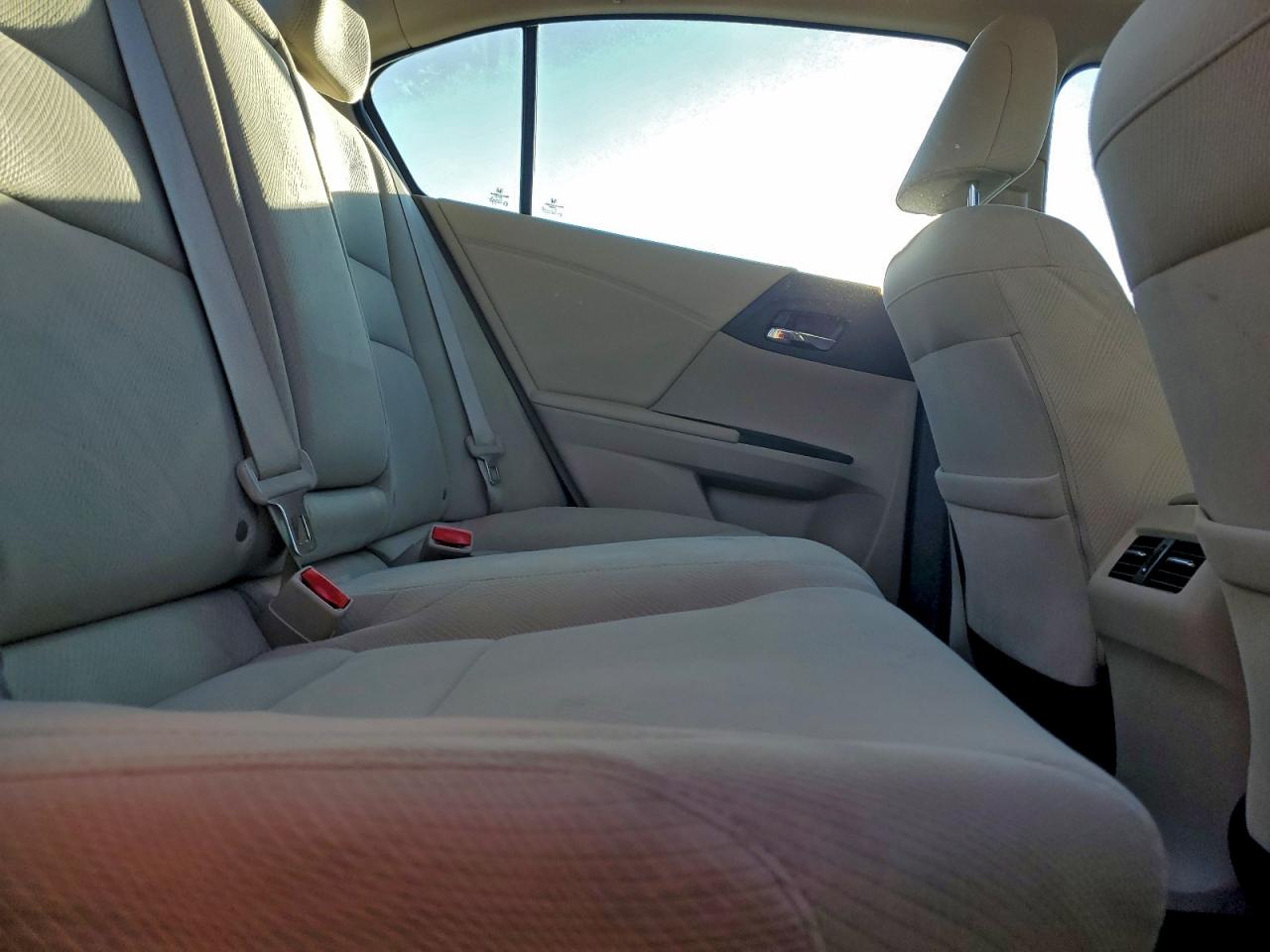 2016 HONDA ACCORD EX photo 10