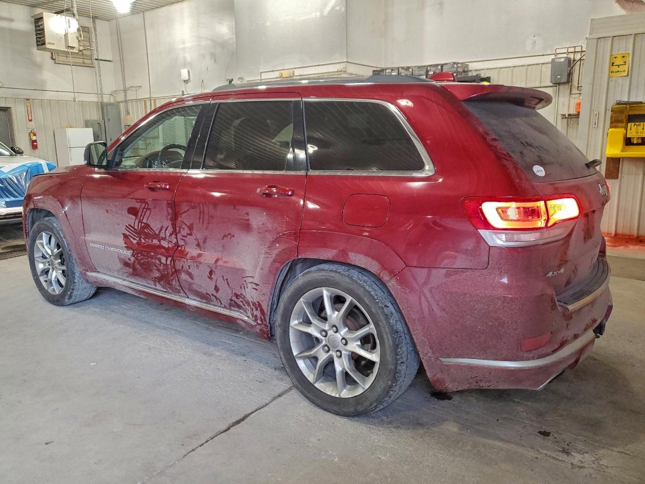 2015 JEEP GRAND CHEROKEE SUMMIT photo 2