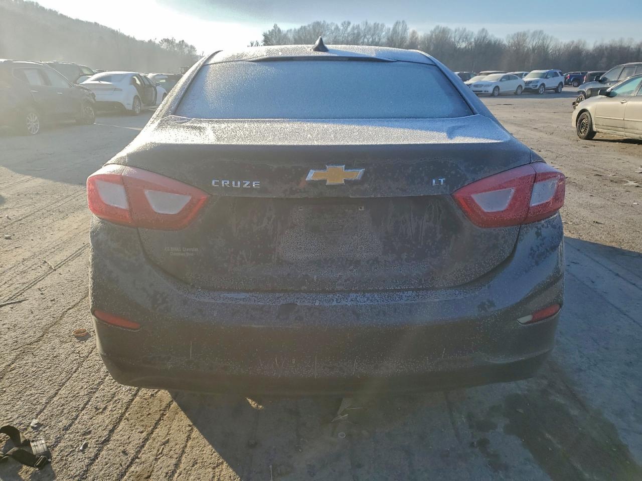 2017 CHEVROLET CRUZE LT photo 6