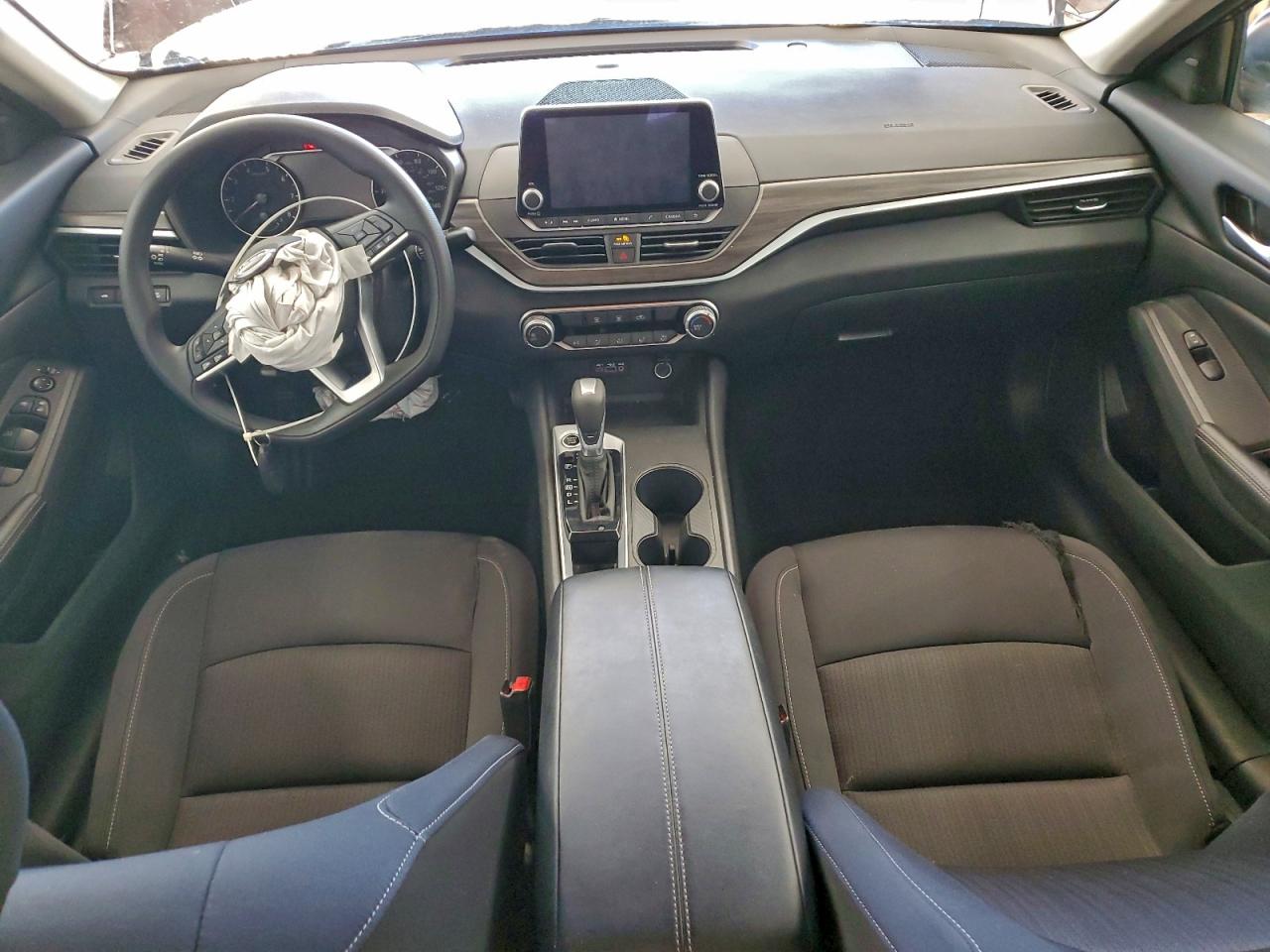 2025 NISSAN ALTIMA SV photo 8