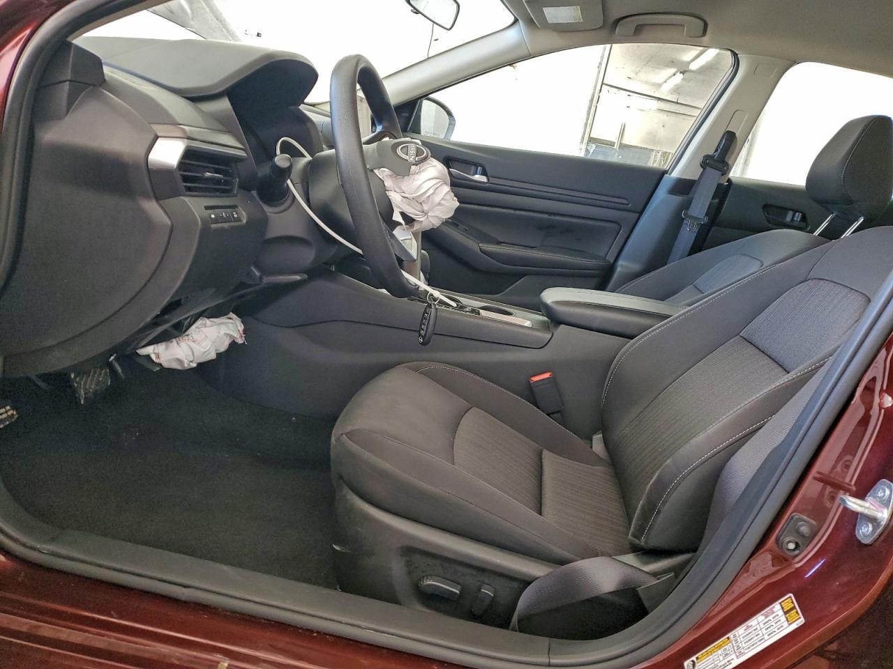 2025 NISSAN ALTIMA SV photo 7