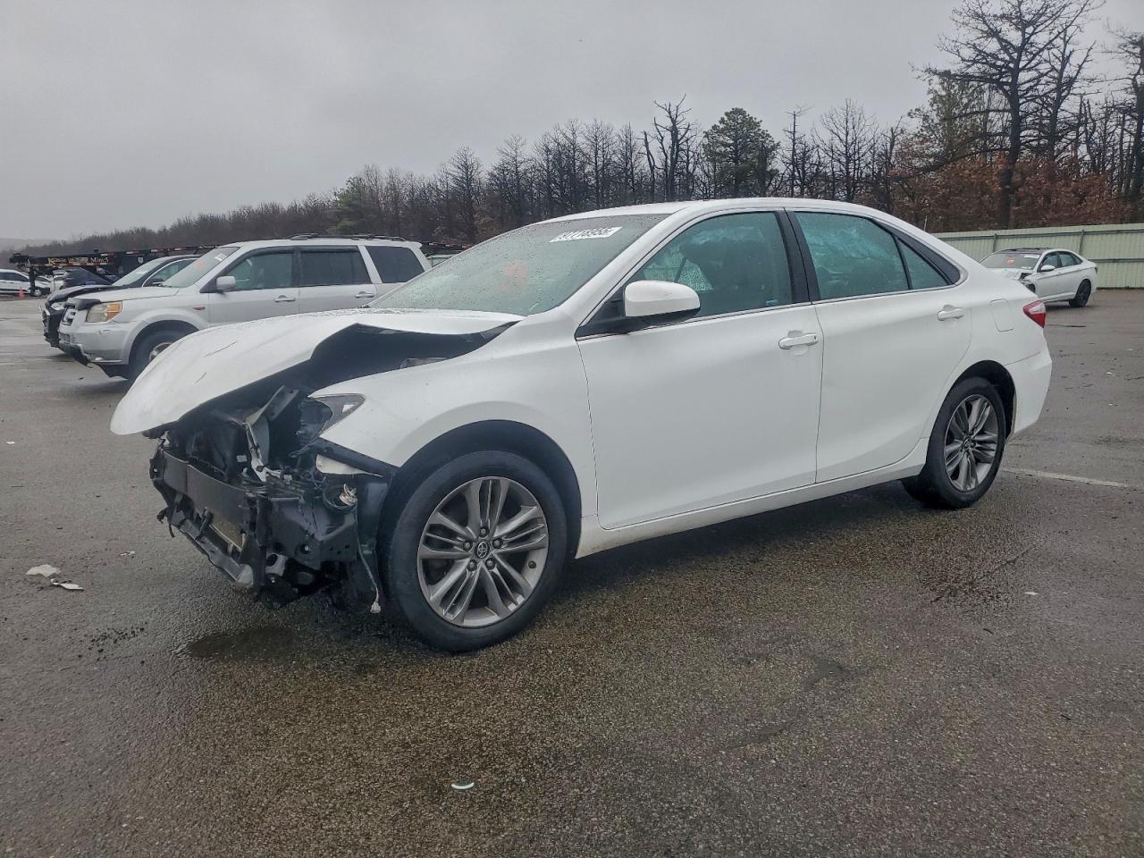 2017 TOYOTA CAMRY