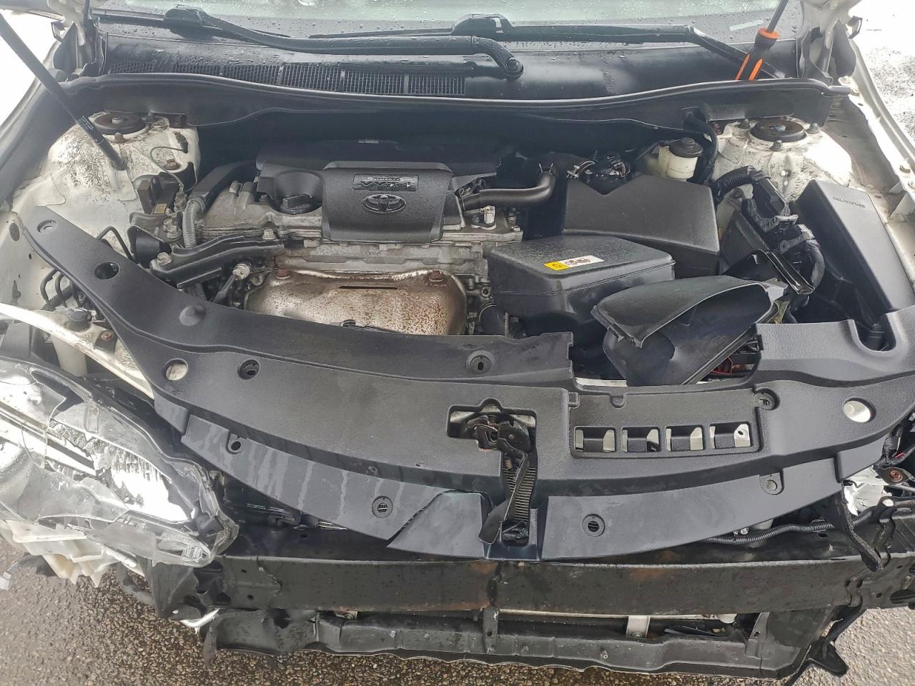 2017 TOYOTA CAMRY LE photo 11