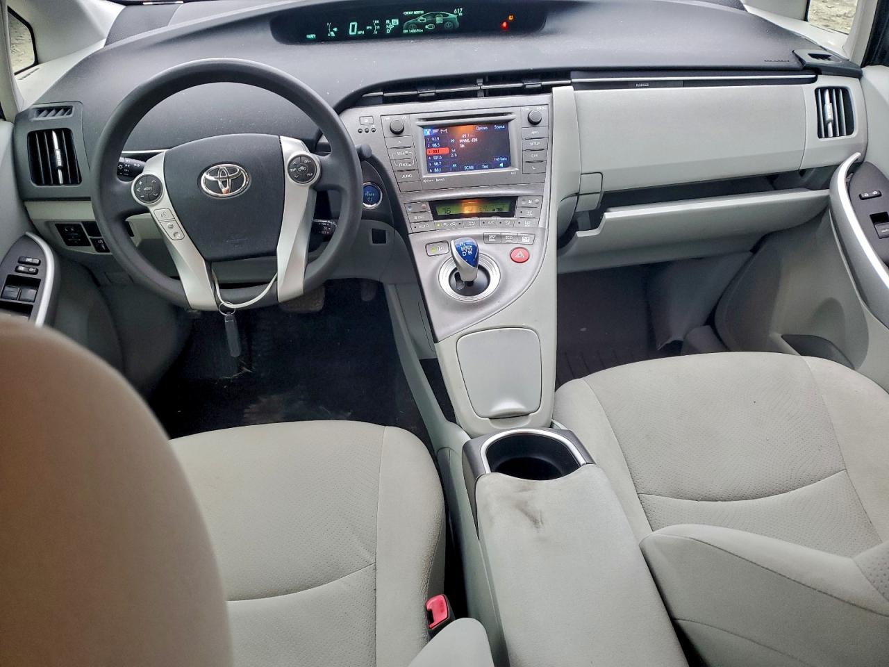 2013 TOYOTA PRIUS photo 15
