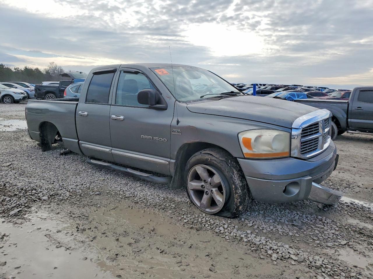 2006 DODGE RAM 1500 ST photo 4