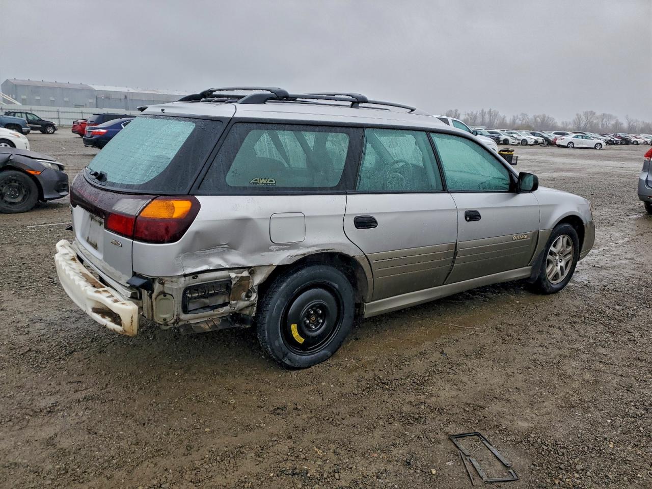 2003 SUBARU LEGACY photo 3