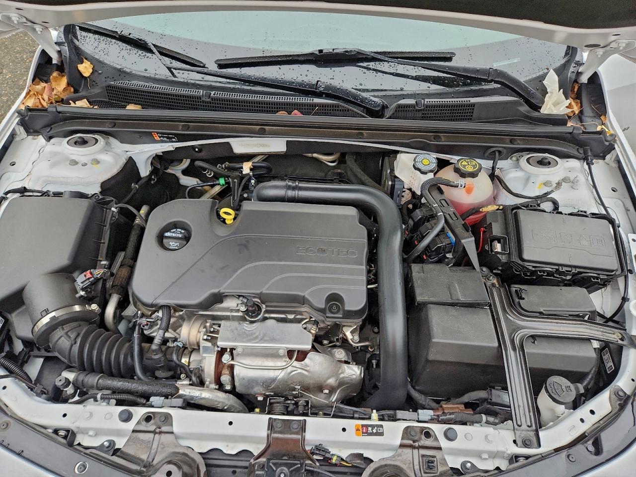 2023 CHEVROLET MALIBU LT photo 11