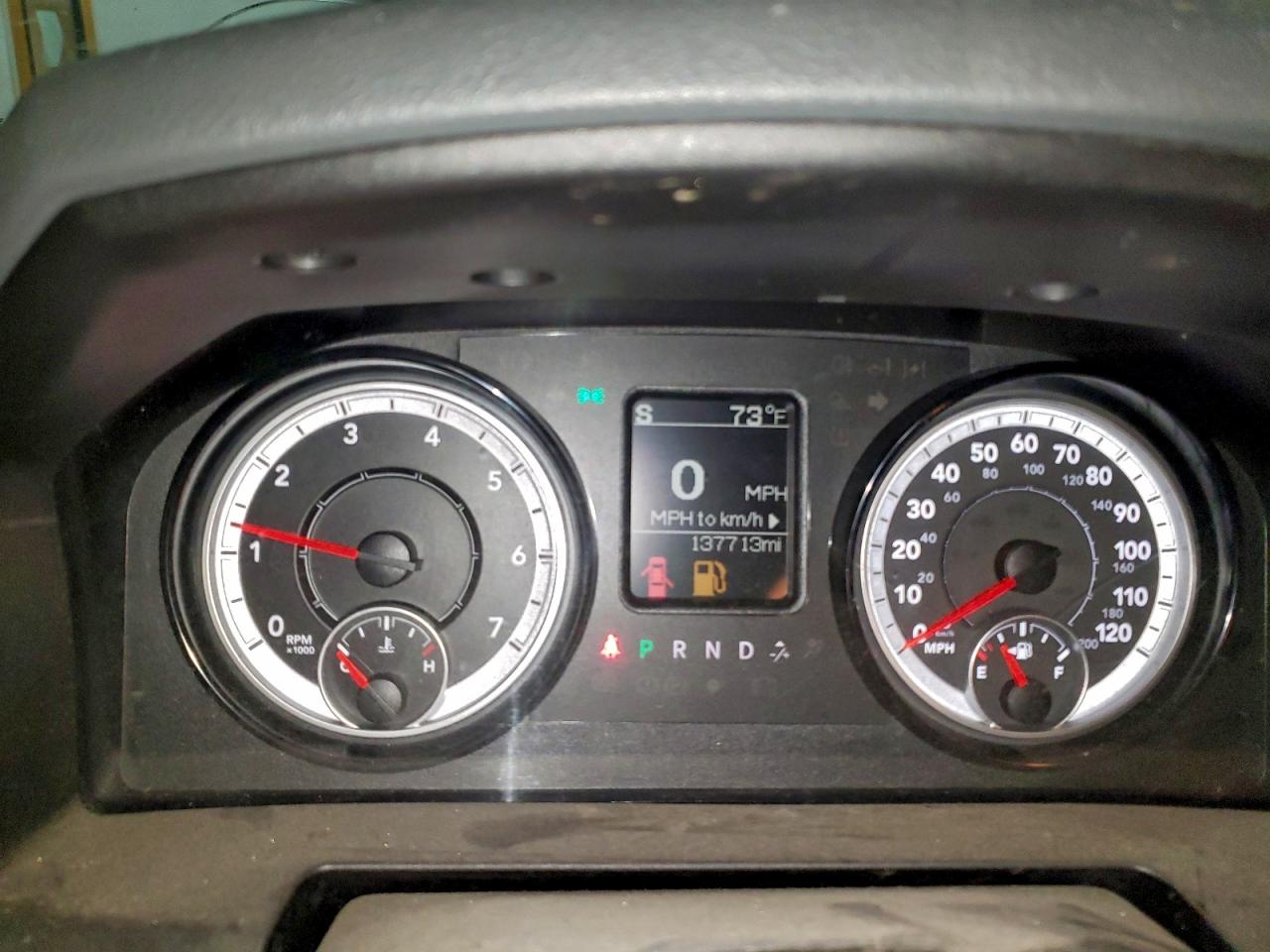 2018 RAM 1500 SLT photo 9