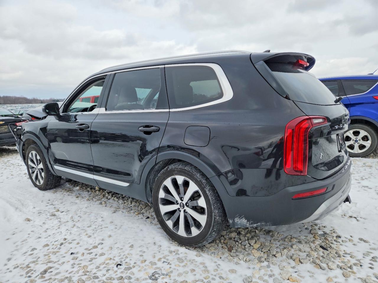 2021 KIA TELLURIDE EX photo 2