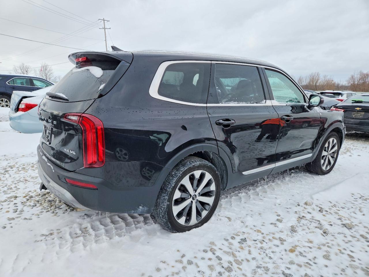 2021 KIA TELLURIDE EX photo 3