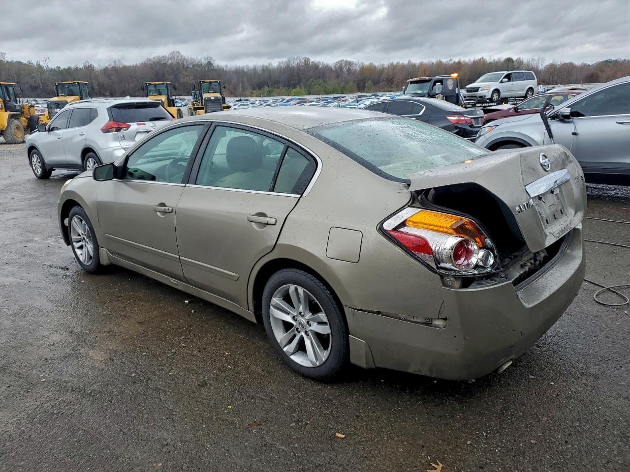 2012 NISSAN ALTIMA photo 2