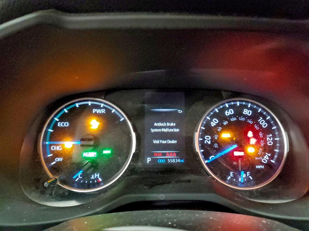 2021 TOYOTA RAV4 XLE photo 9