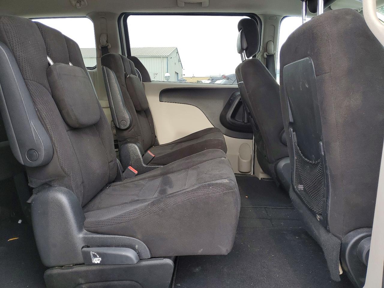2013 DODGE GRAND CARAVAN SE photo 11