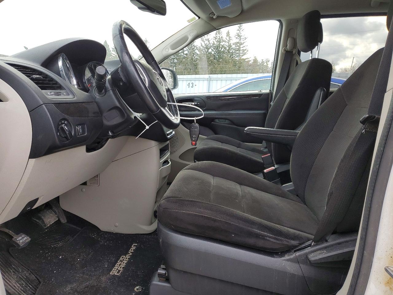 2013 DODGE GRAND CARAVAN SE photo 7