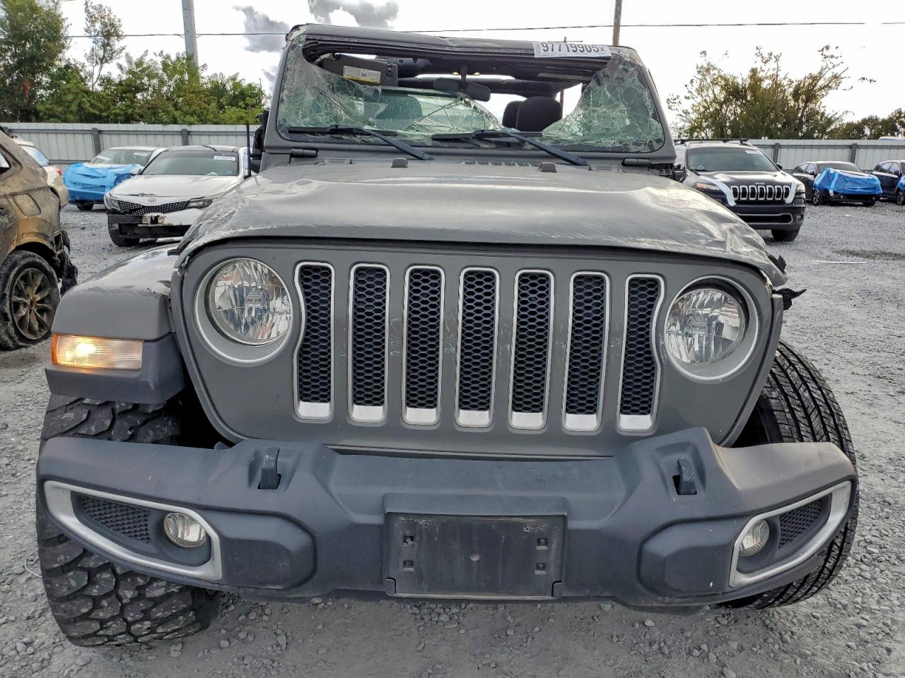 2019 JEEP WRANGLER UNLIMITED SAHARA photo 5