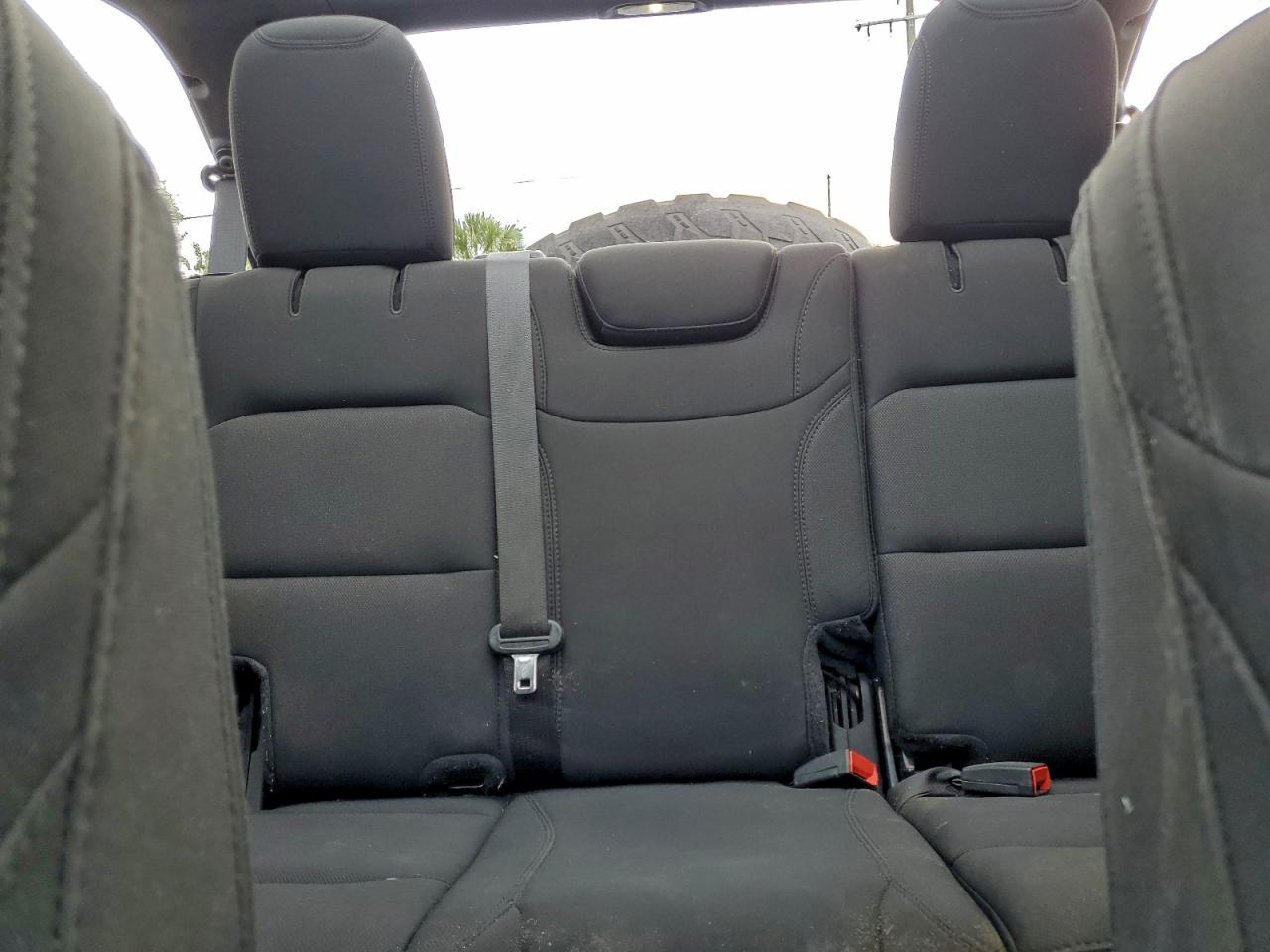 2019 JEEP WRANGLER UNLIMITED SAHARA photo 10