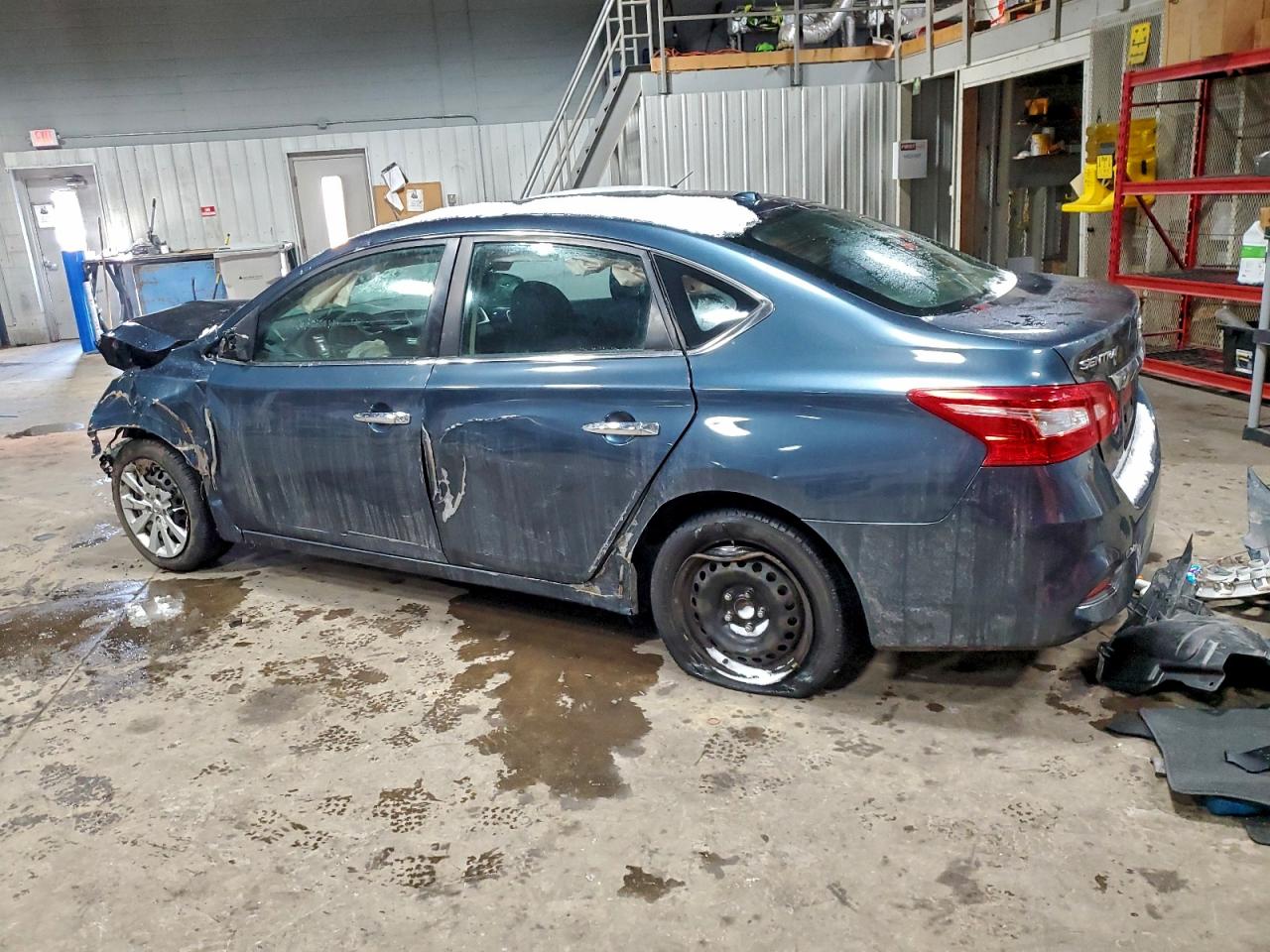 2016 NISSAN SENTRA S photo 2