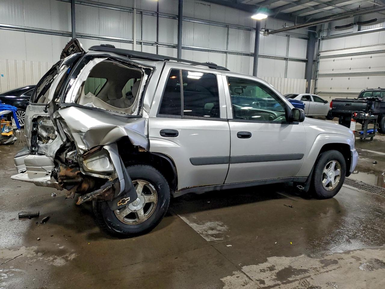 2005 CHEVROLET TRAILBLAZER LS photo 3