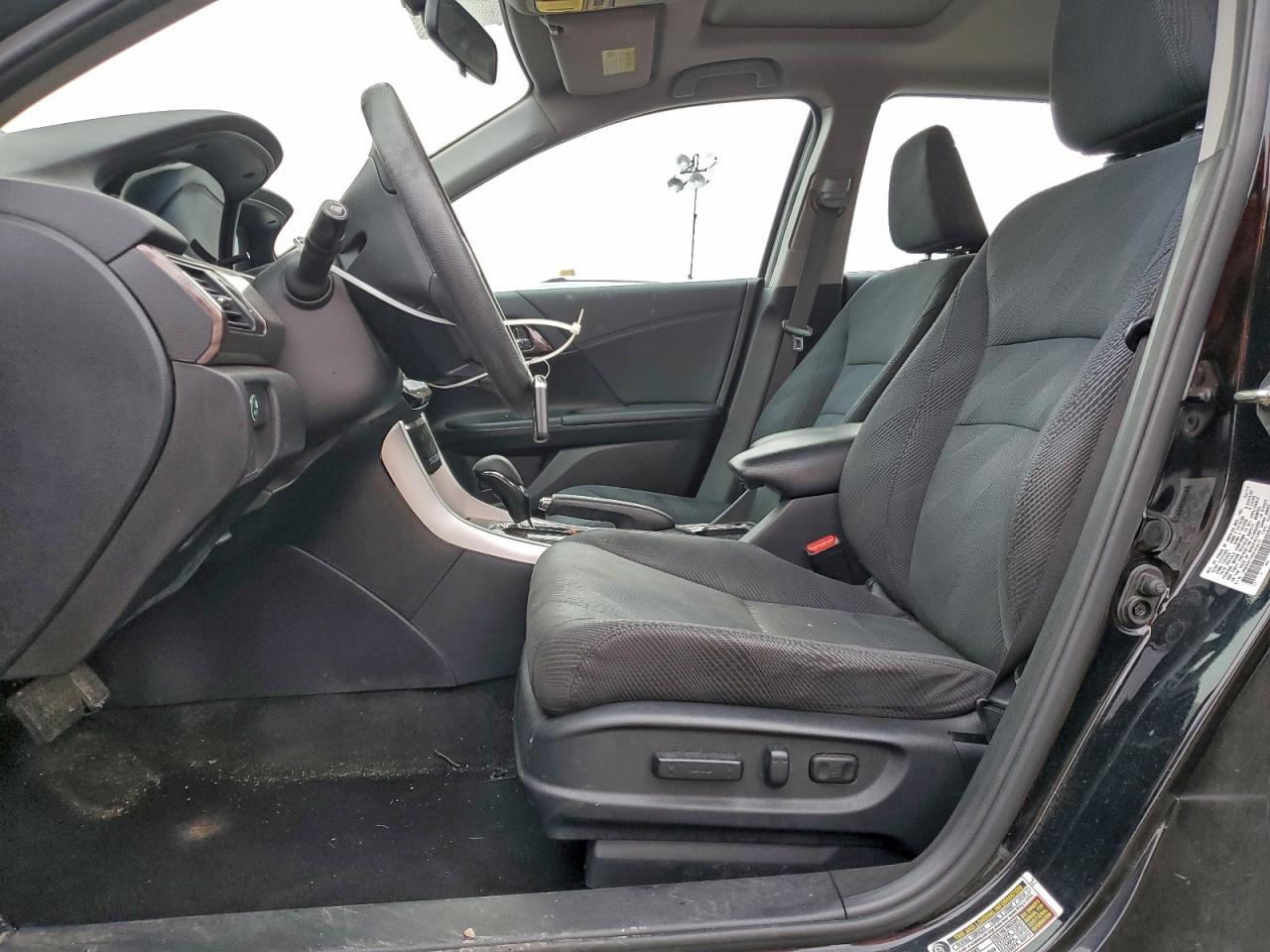 2017 HONDA ACCORD EX photo 7