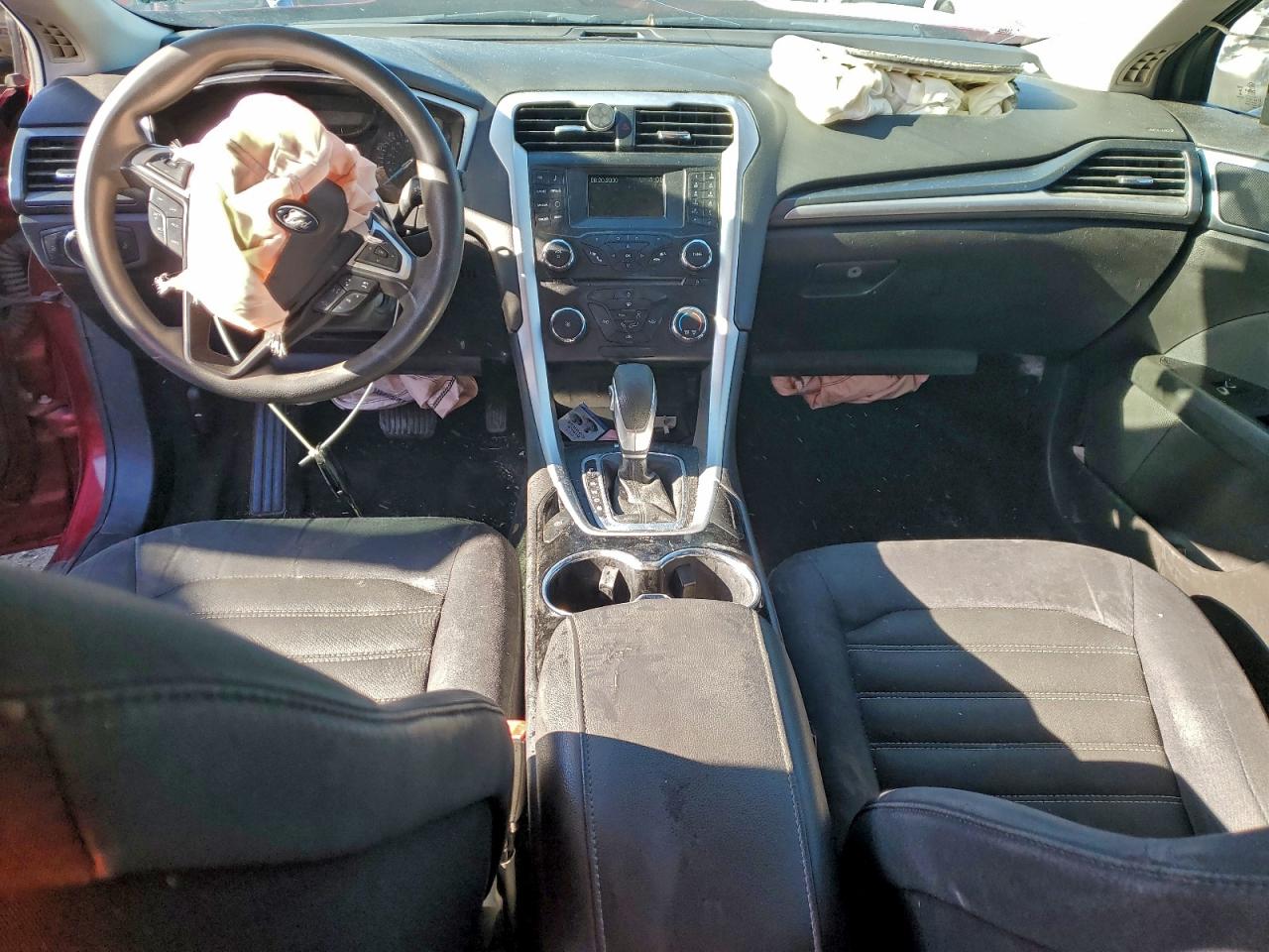 2014 FORD FUSION SE photo 8