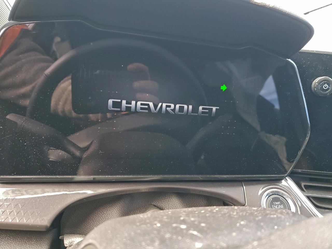 2025 CHEVROLET TRAX ACTIV photo 9