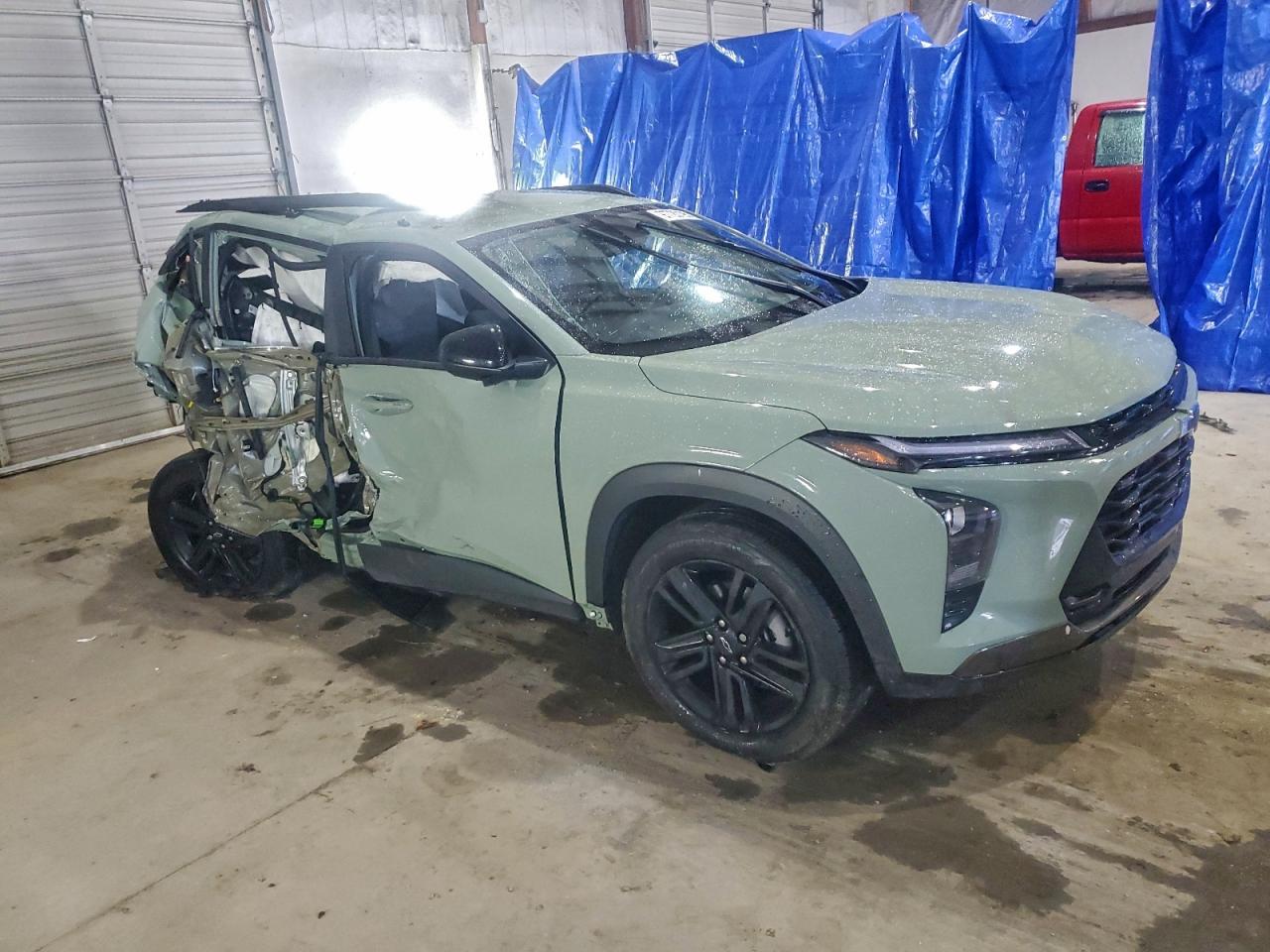2025 CHEVROLET TRAX ACTIV photo 4