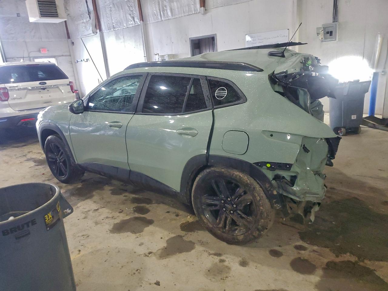 2025 CHEVROLET TRAX ACTIV photo 2