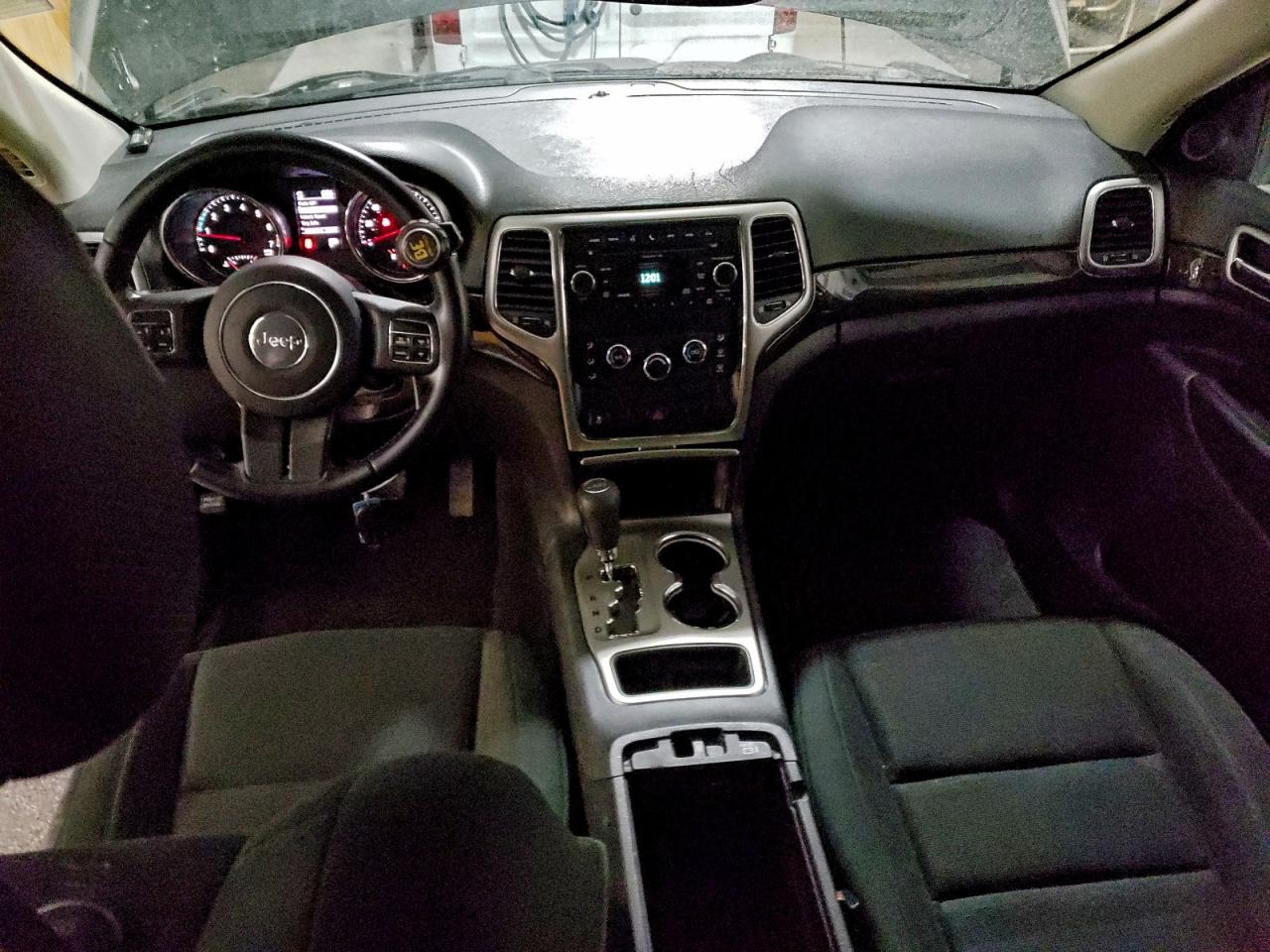 2011 JEEP GRAND CHEROKEE LAREDO photo 8