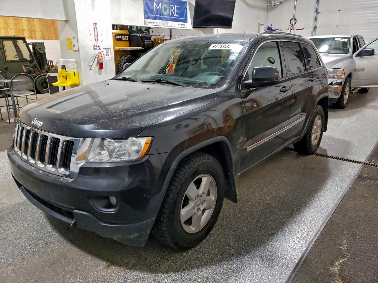 2011 JEEP GRAND CHEROKEE