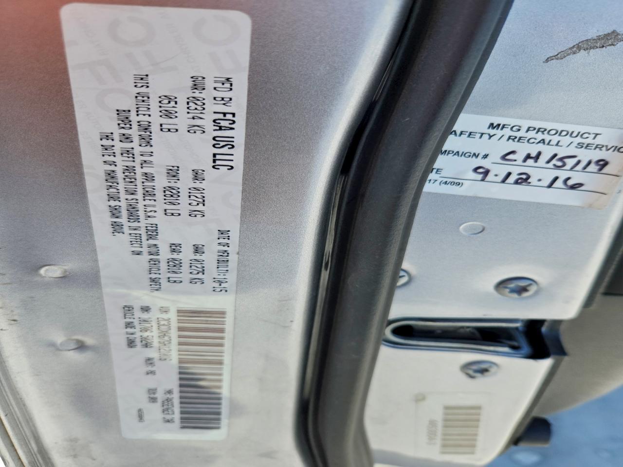2016 DODGE CHARGER SXT photo 13
