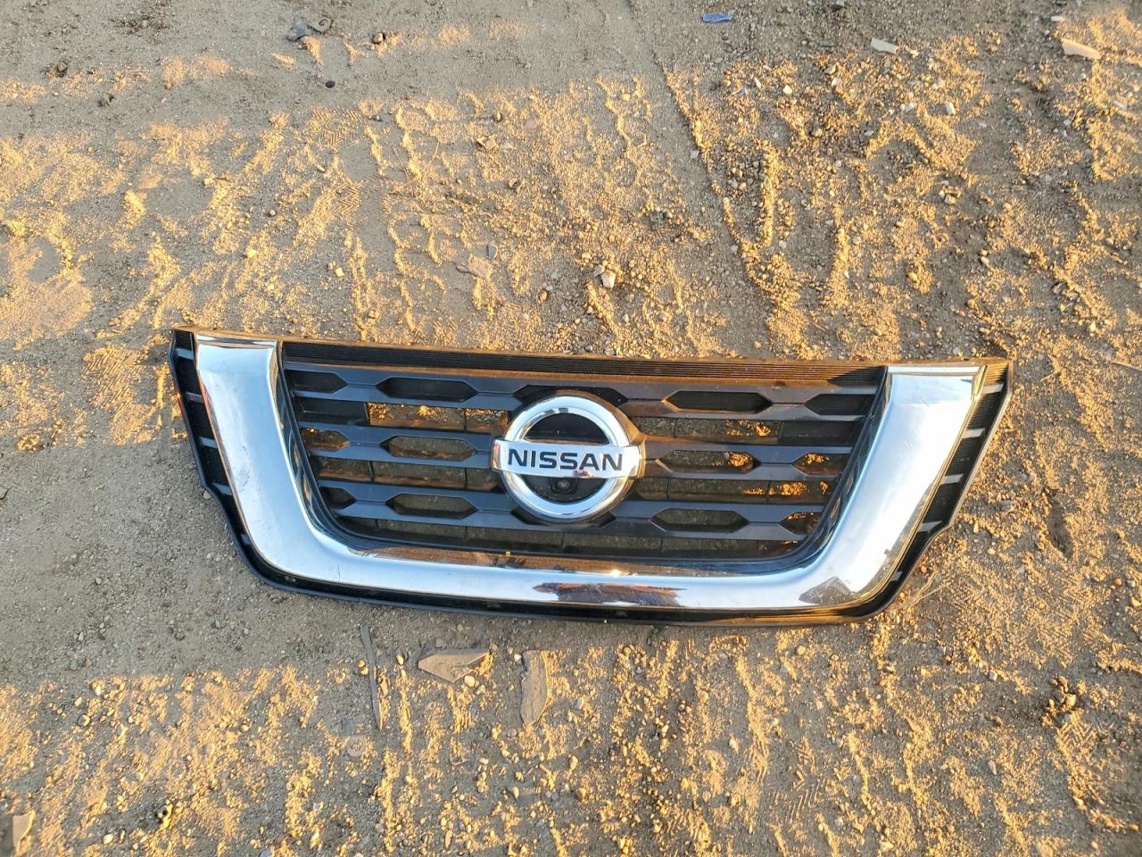 2017 NISSAN PATHFINDER S photo 13