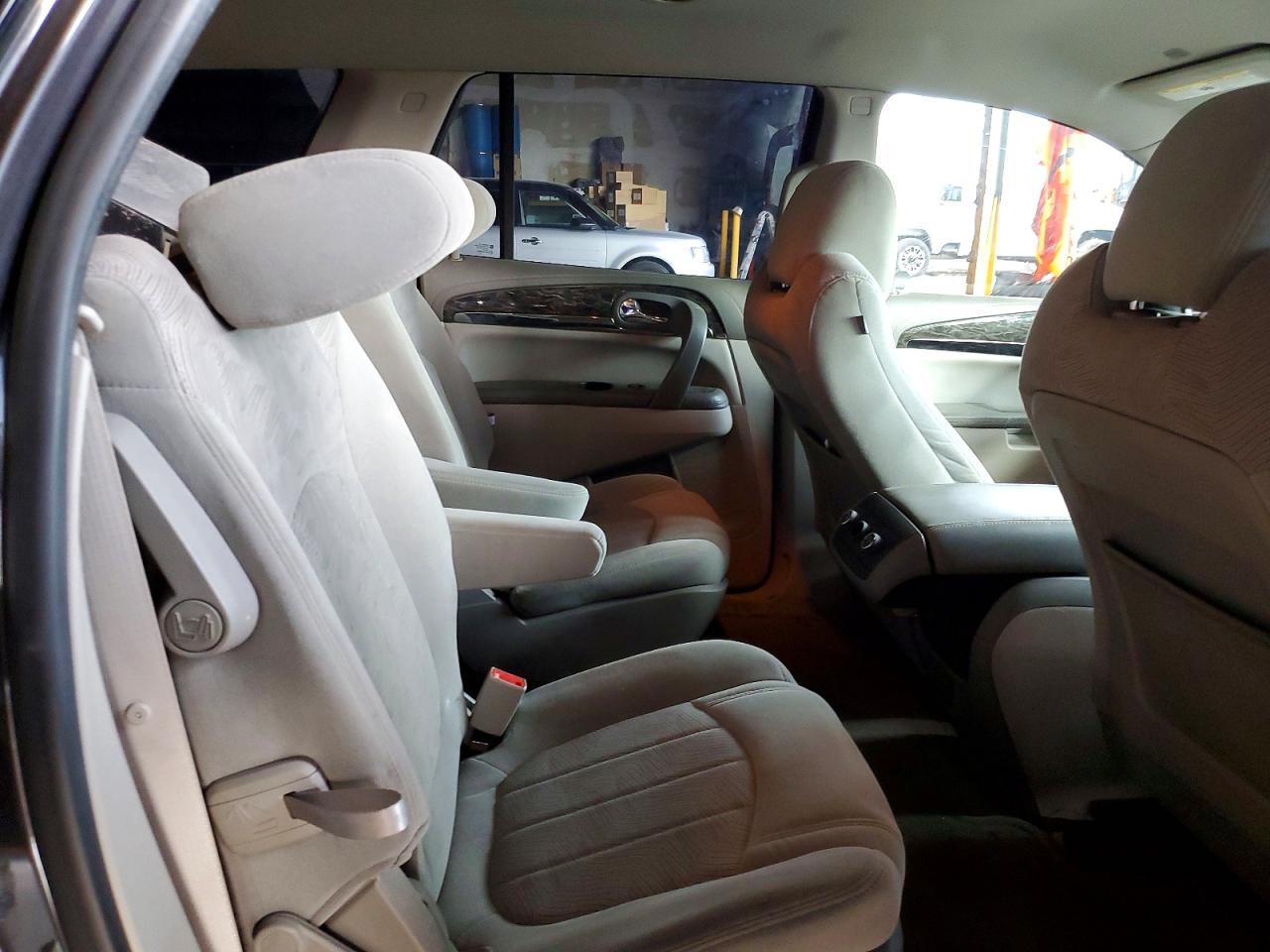2014 BUICK ENCLAVE photo 19