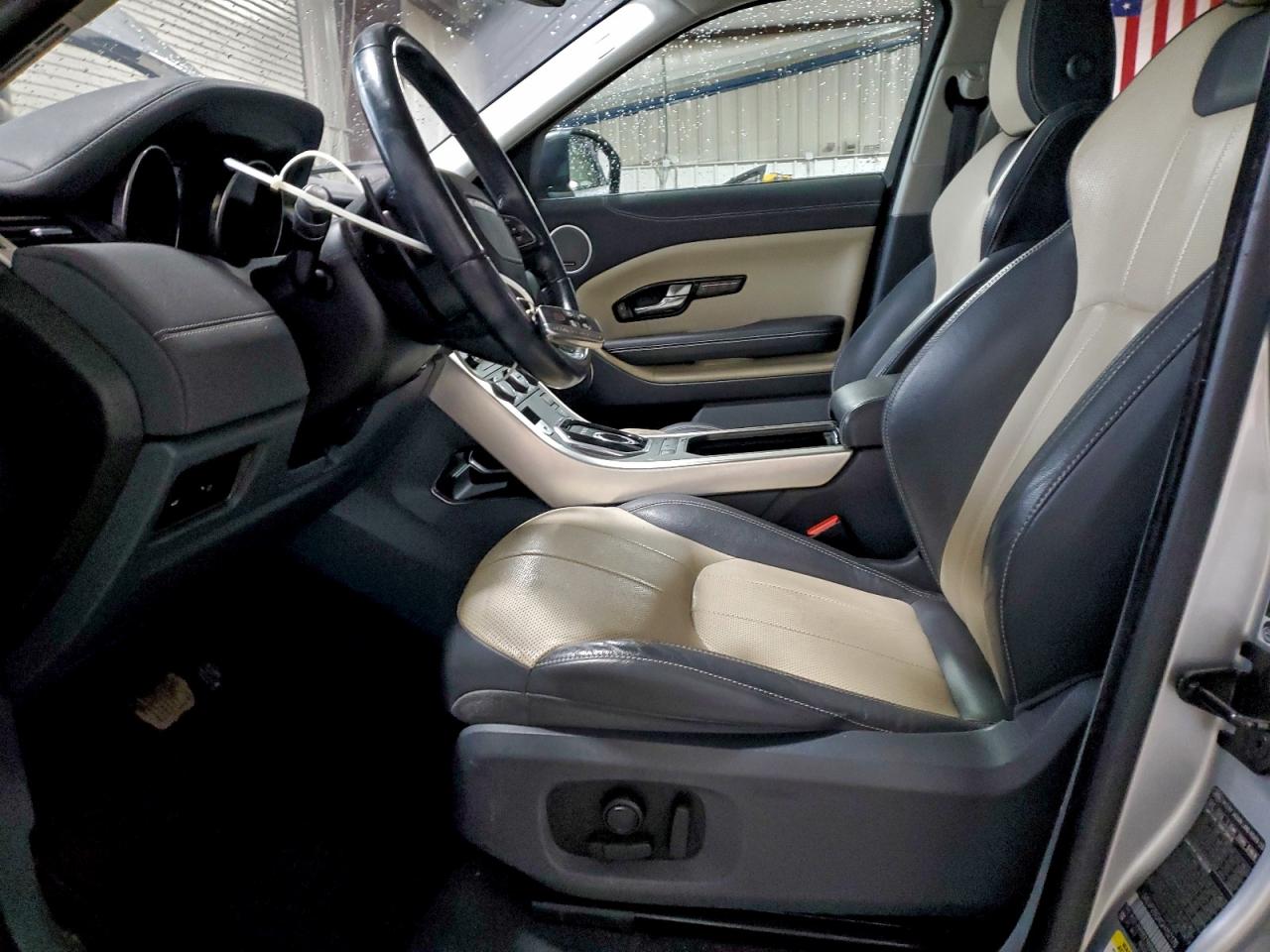2016 LAND ROVER RANGE ROVER EVOQUE SE photo 7