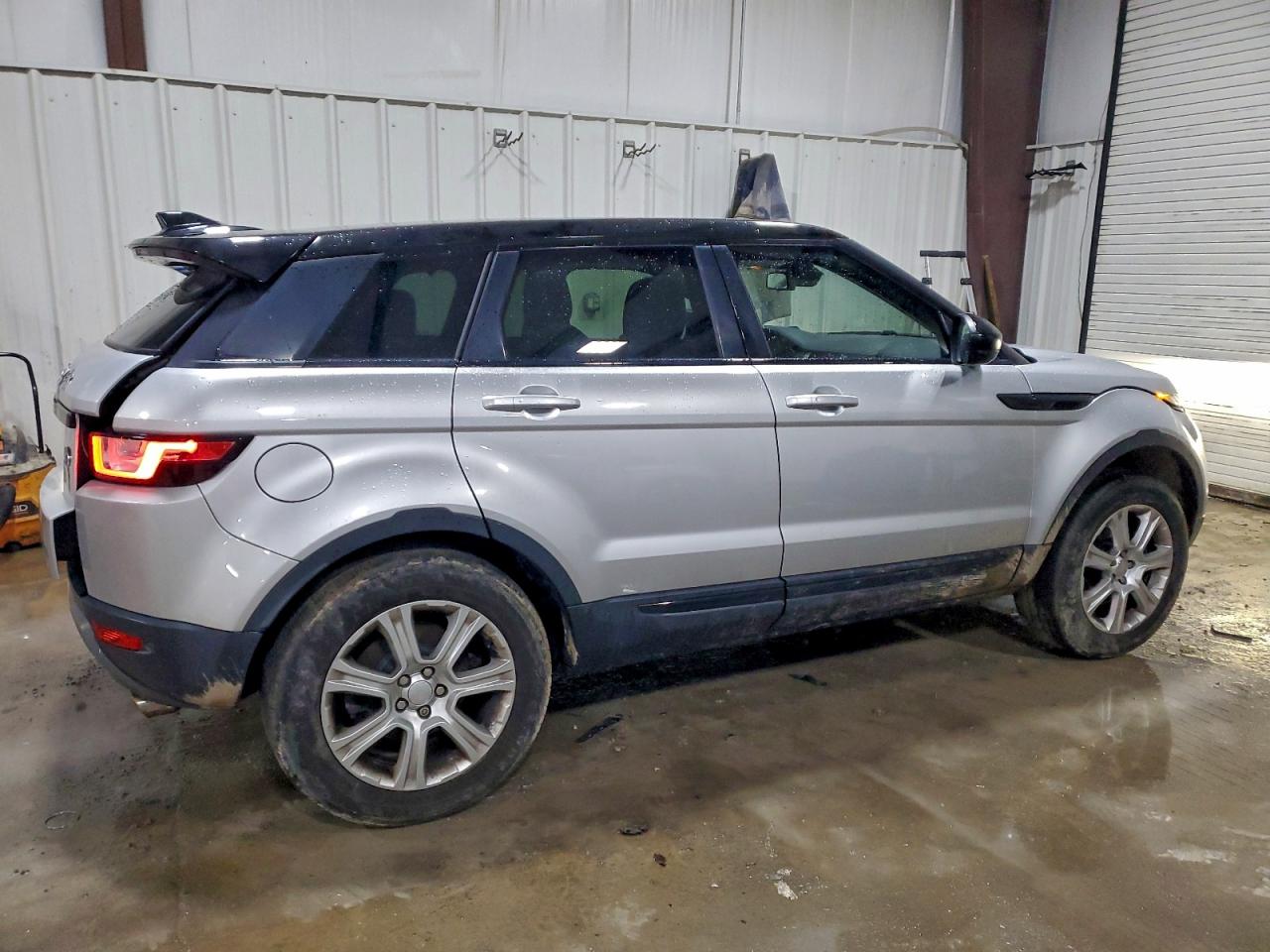 2016 LAND ROVER RANGE ROVER EVOQUE SE photo 3