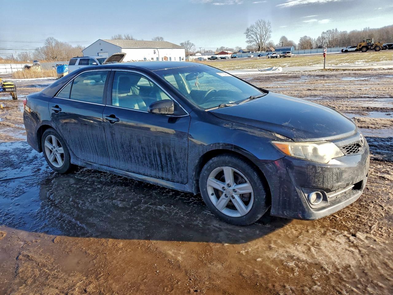 2013 TOYOTA CAMRY L photo 7
