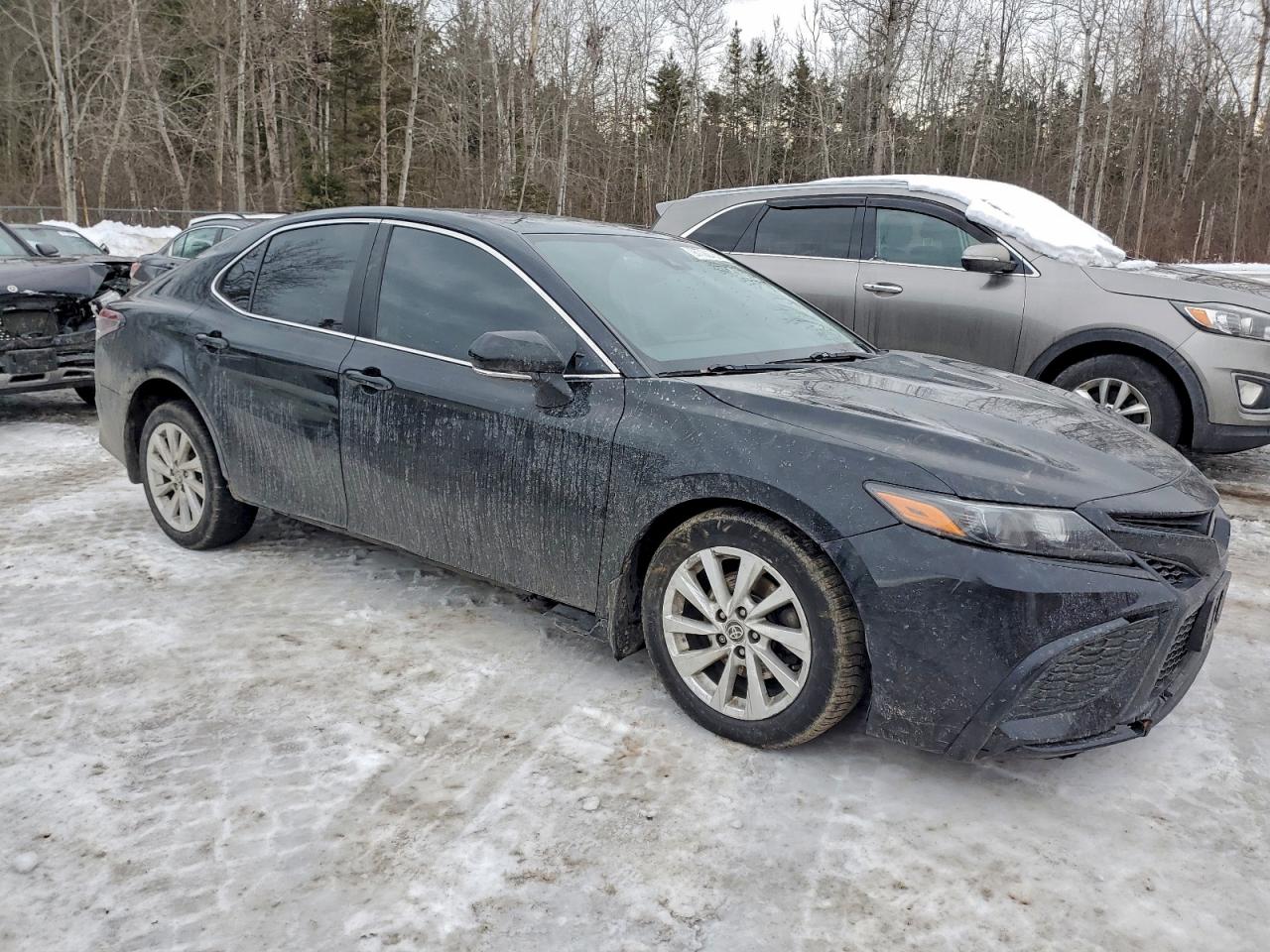 2021 TOYOTA CAMRY SE photo 4