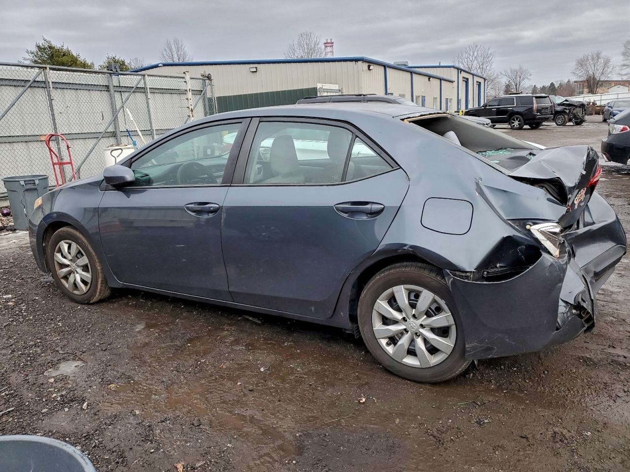2016 TOYOTA COROLLA L photo 2
