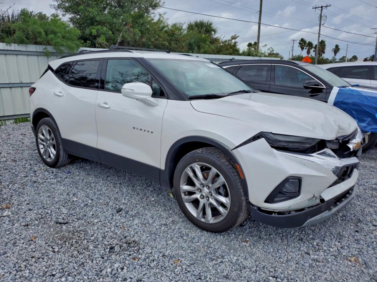 2020 CHEVROLET BLAZER 3LT photo 4
