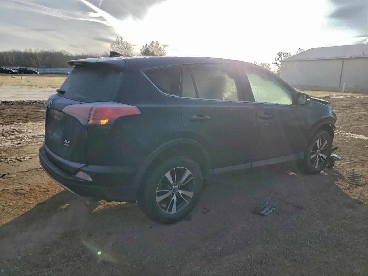 2018 TOYOTA RAV4 ADVENTURE photo 3