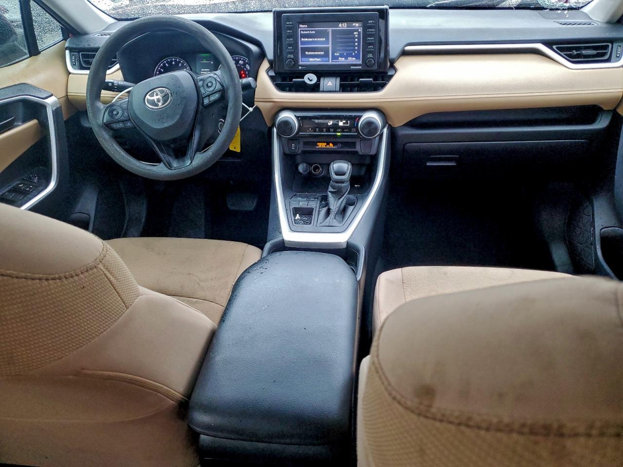 2021 TOYOTA RAV4 LE photo 15