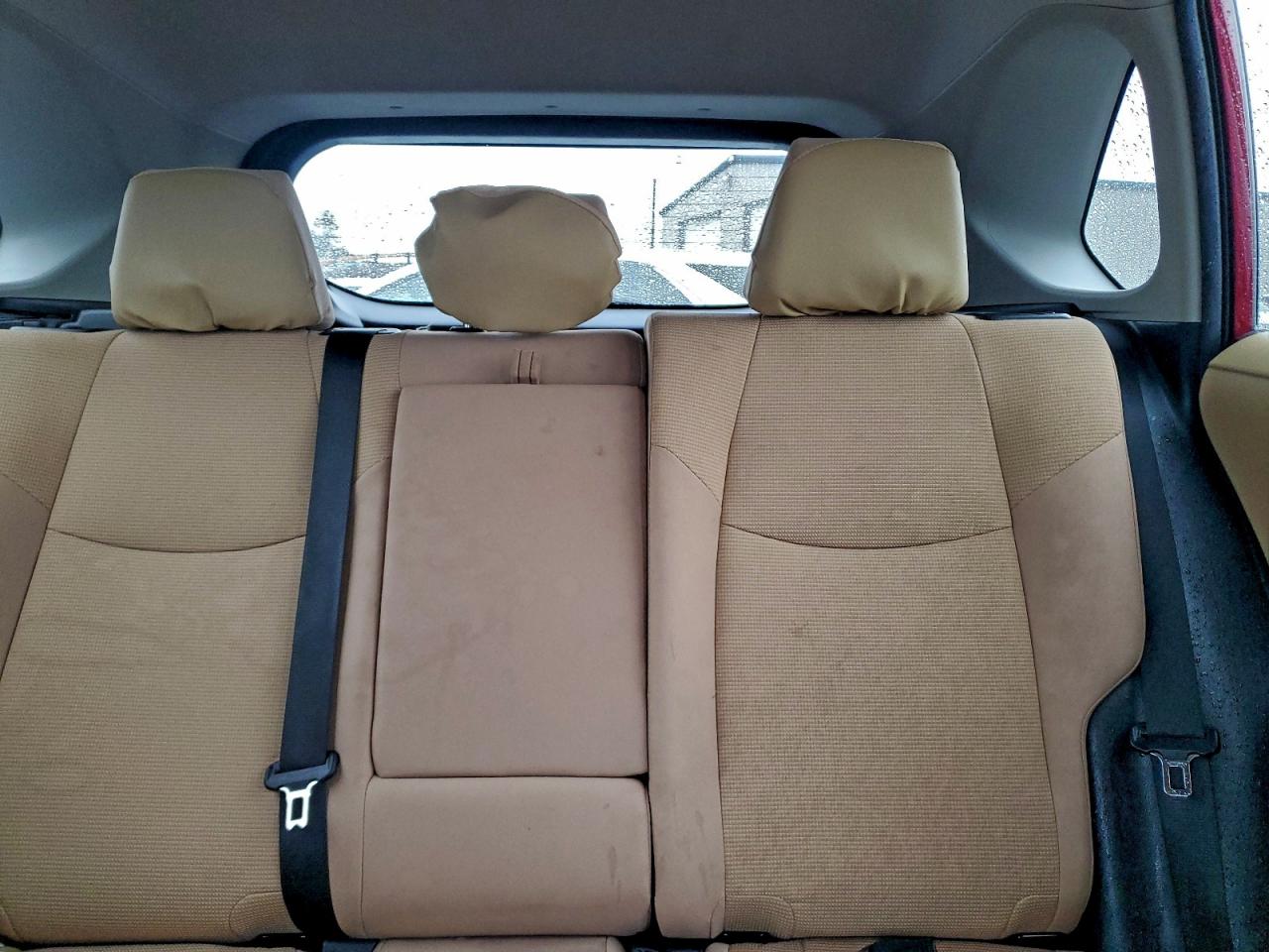 2021 TOYOTA RAV4 LE photo 19