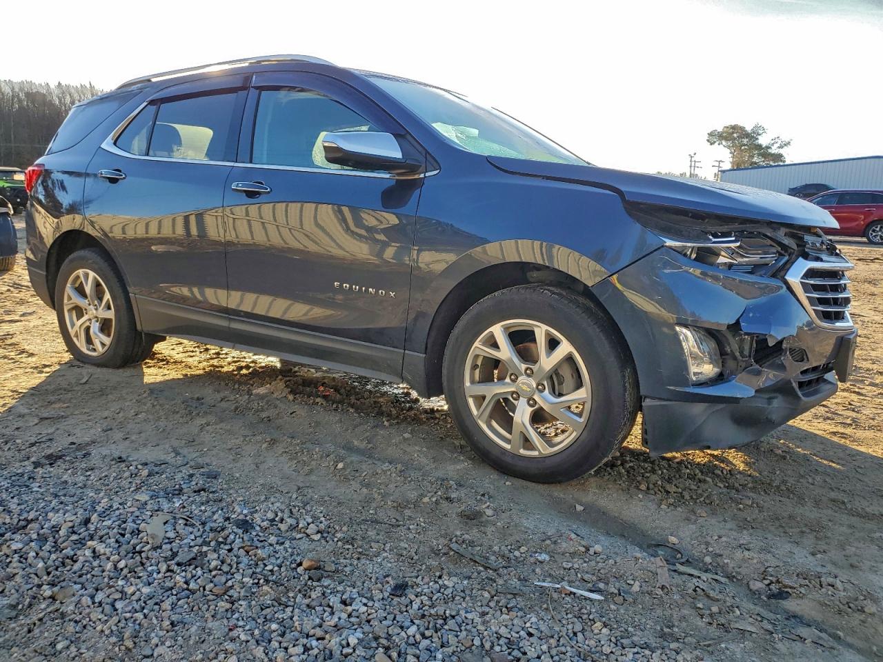 2019 CHEVROLET EQUINOX PREMIER photo 4