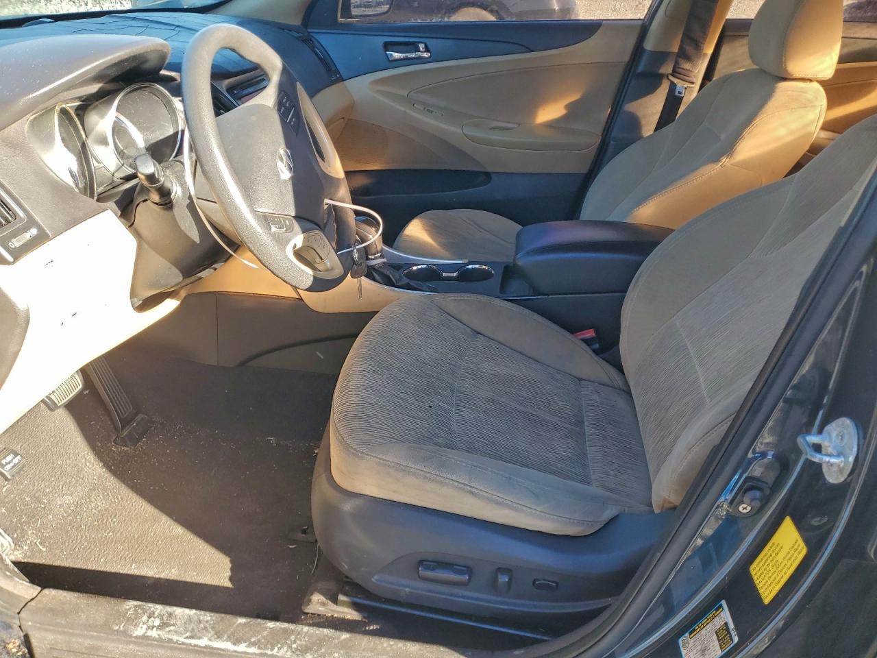 2011 HYUNDAI SONATA GLS photo 7