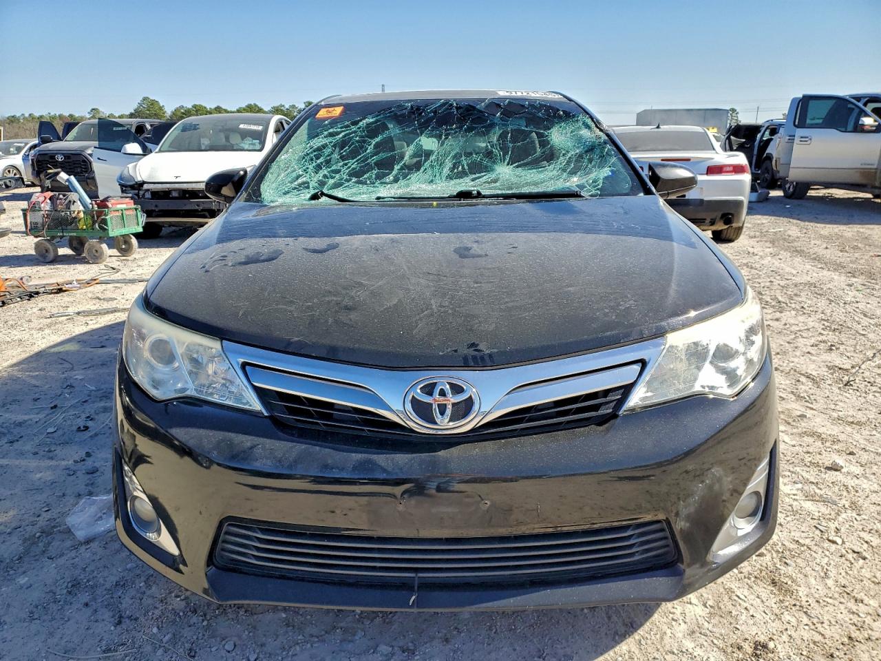 2012 TOYOTA CAMRY BASE photo 5