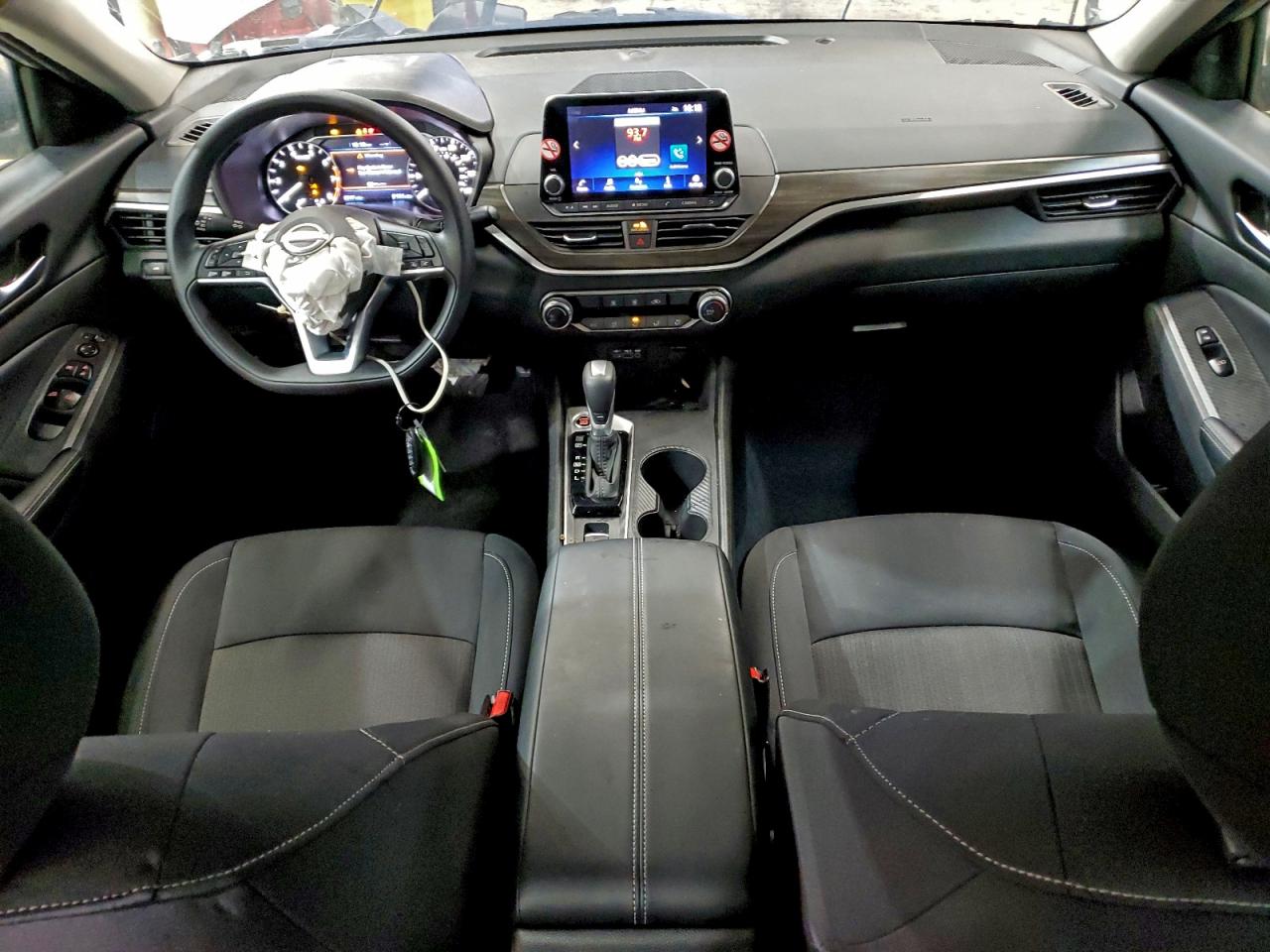 2025 NISSAN ALTIMA SV photo 8