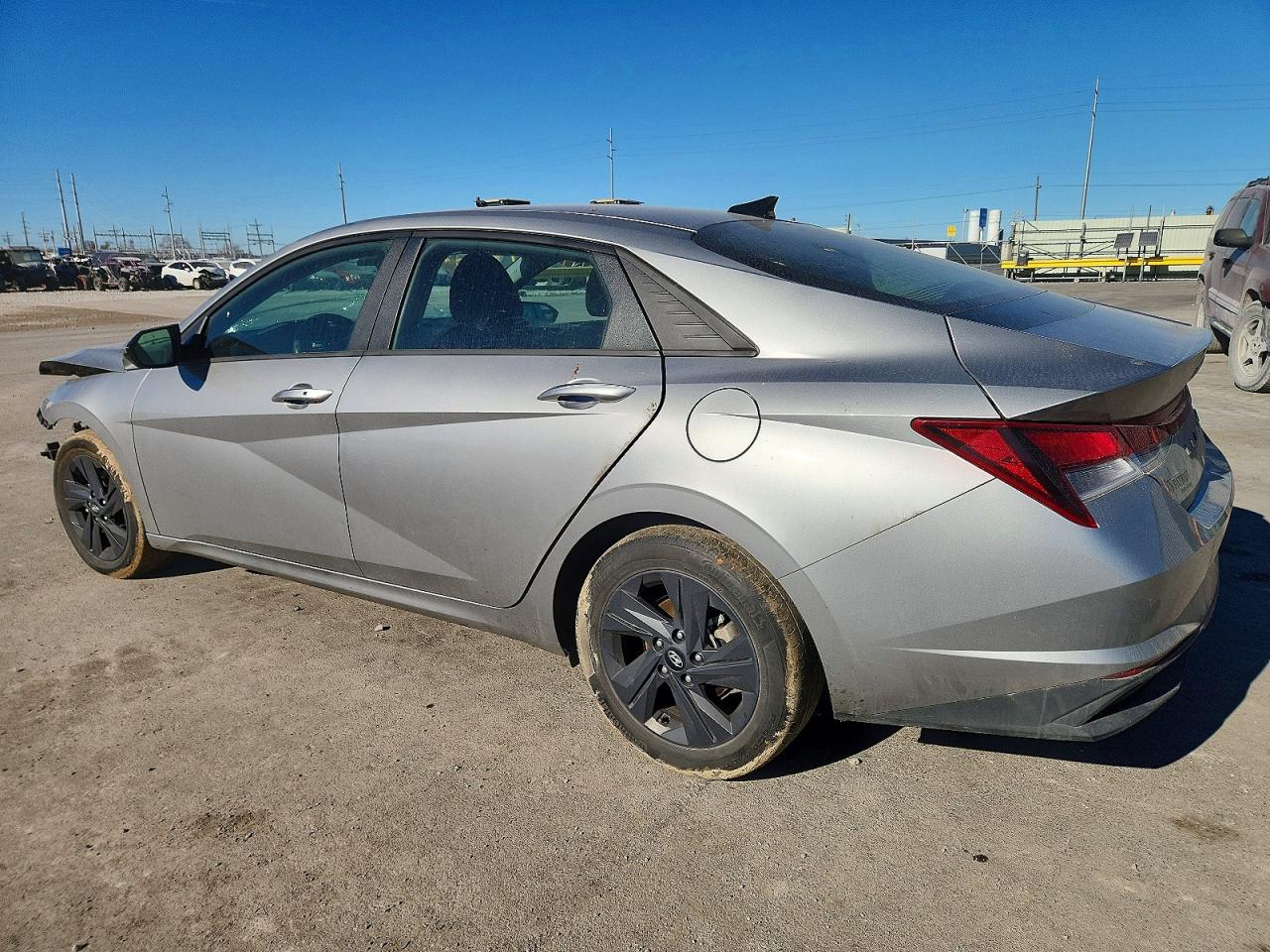 2023 HYUNDAI ELANTRA SEL photo 2
