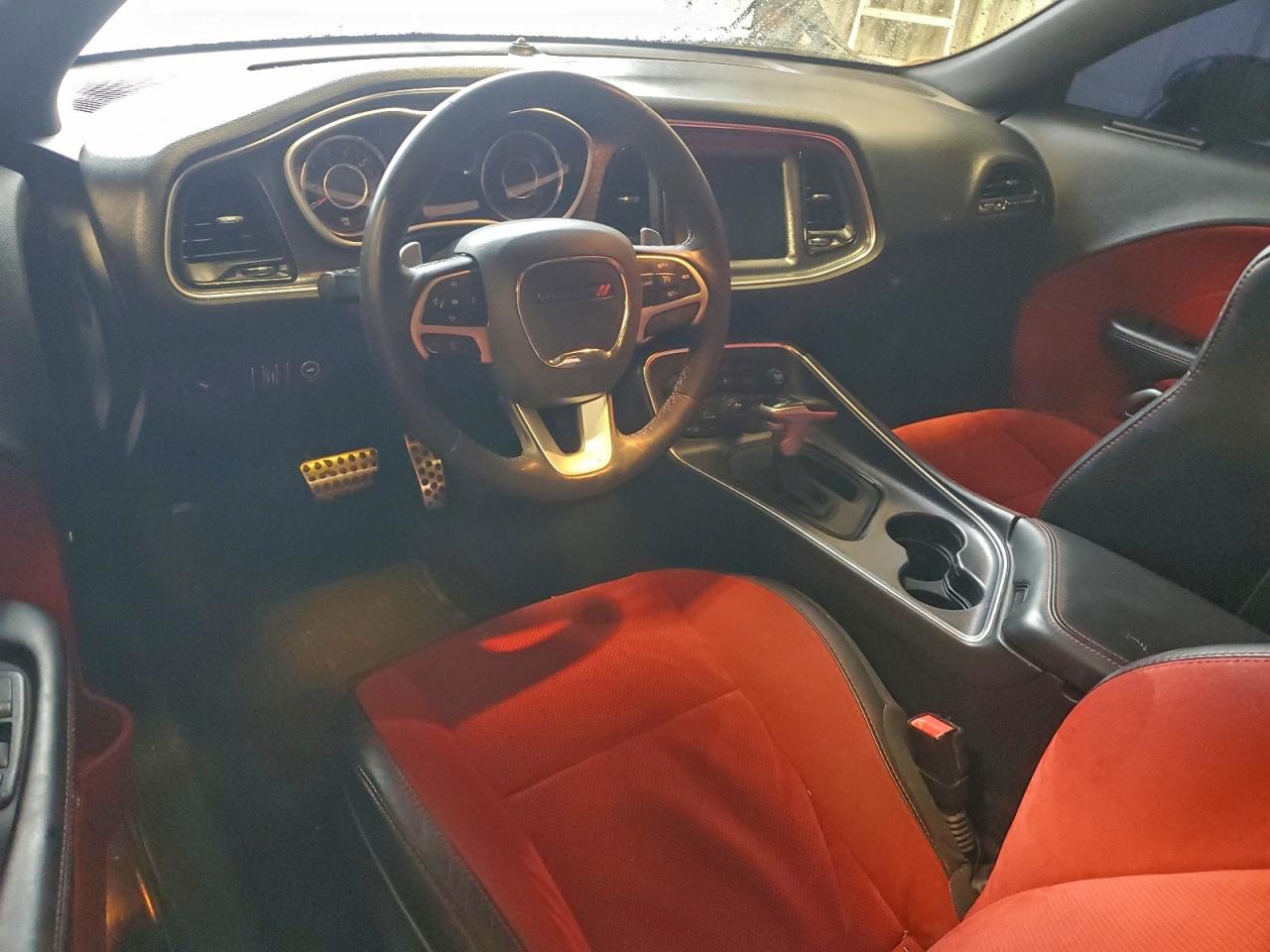 2016 DODGE CHALLENGER R/T photo 8