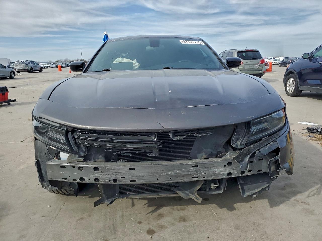 2020 DODGE CHARGER SXT photo 13