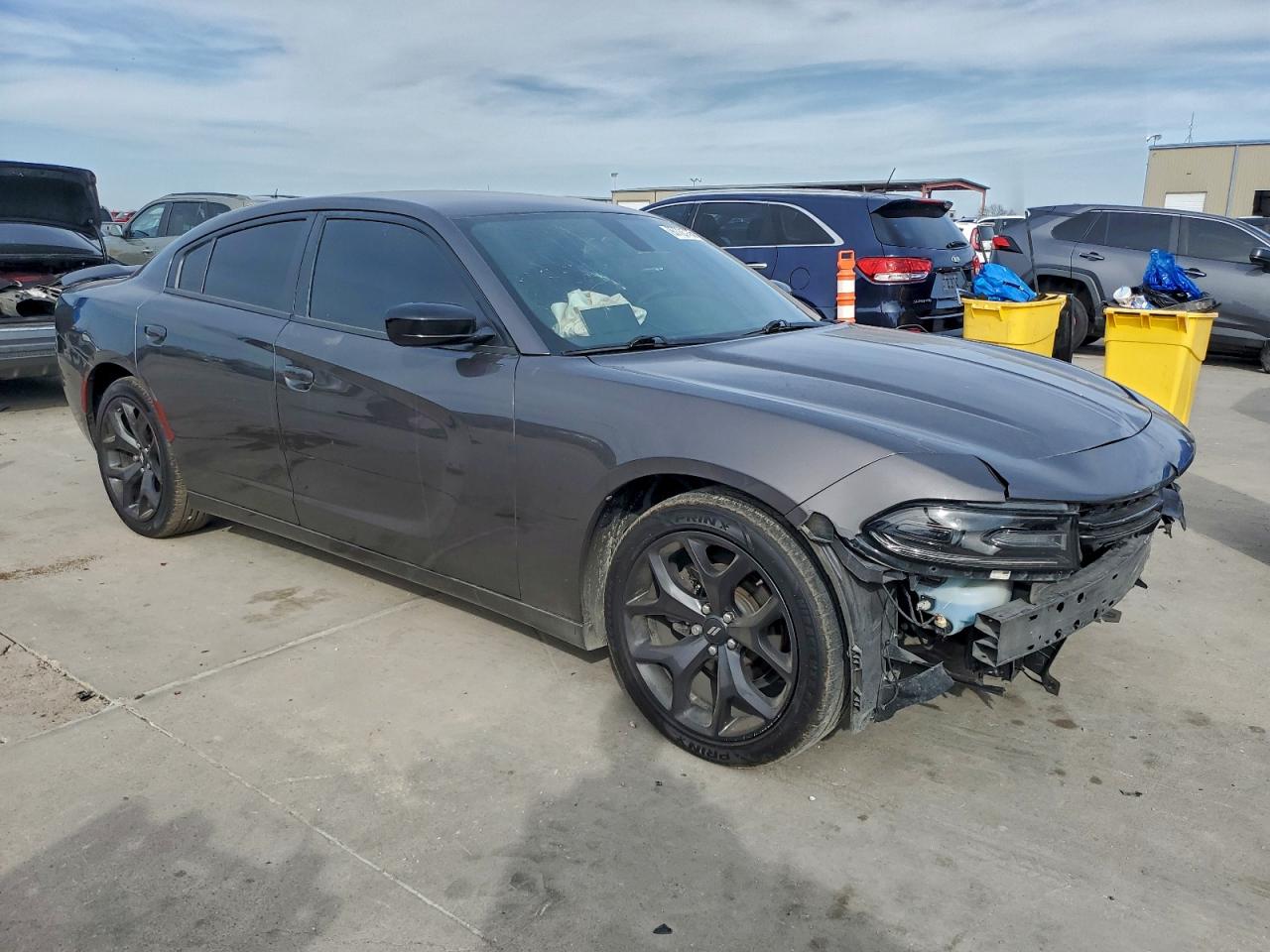 2020 DODGE CHARGER SXT photo 10